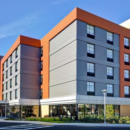 Home2 Suites By Hilton Boston South Bay Экстерьер фото